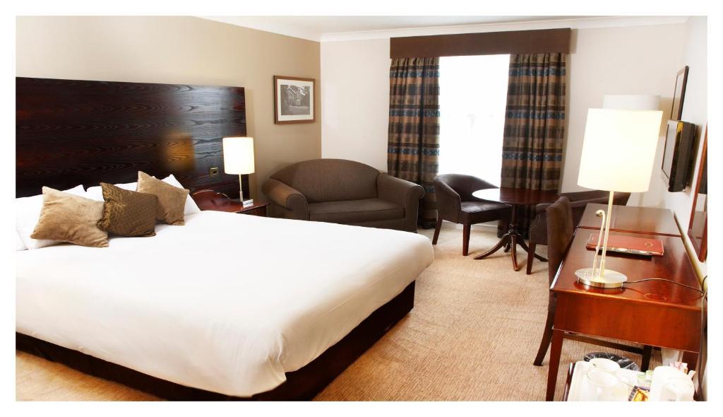 Dukes Head Hotel Croydon Room photo